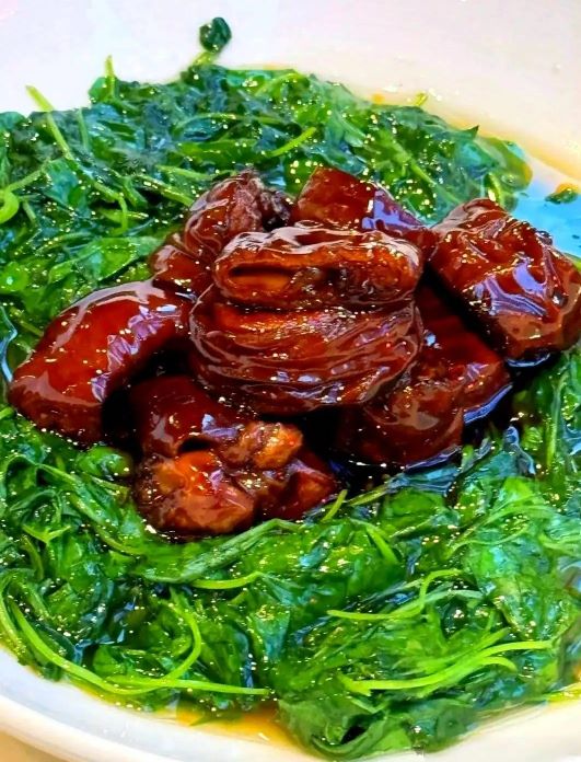 草头圈子猪大肠草头本帮经典